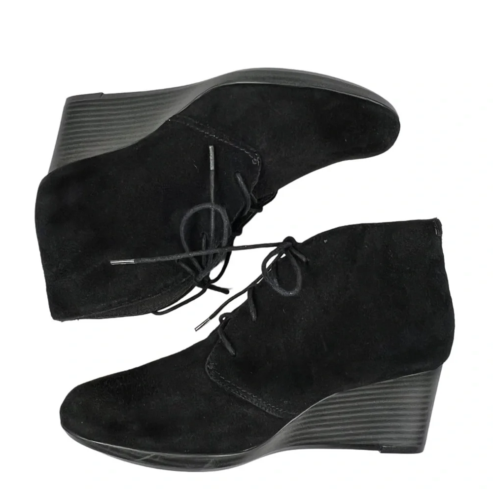 Clarks Bendables Black Suede Wedge Oxford Size 8.5